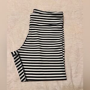 Reebok Black and White Striped Apparel